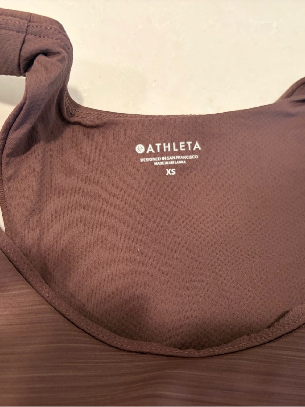 Athleta Dark Mauve Athletic Scoop-Back Sports Bra with Removable Cups-Xs - Picture 3 of 3